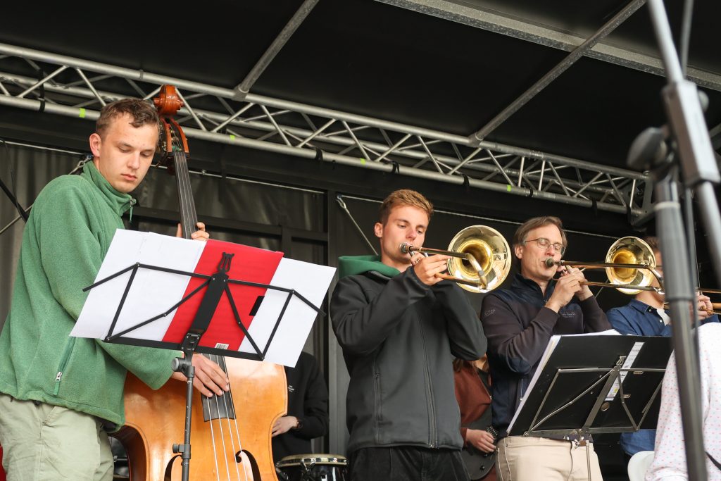 Auftritt der UniBigBand © E. Böker