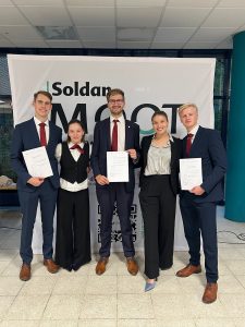 Das Team I der Universität Greifswald beim Soldan Moot Court