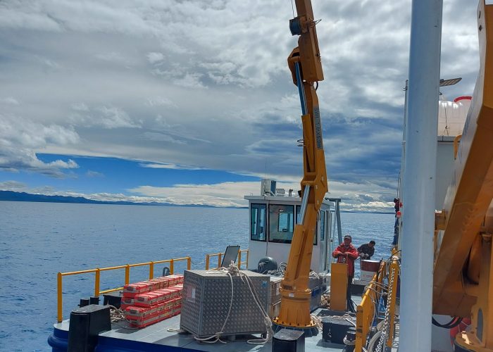 Ausblick auf die Bohrplattform, die im Nam Co-See platziert wurde.